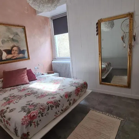 Sandra House Berbenno *