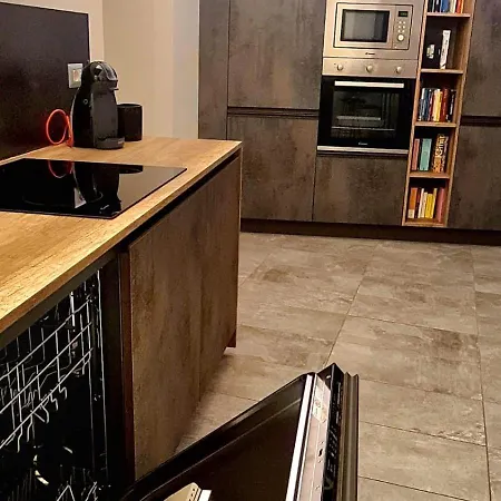 Sandra House Berbenno *